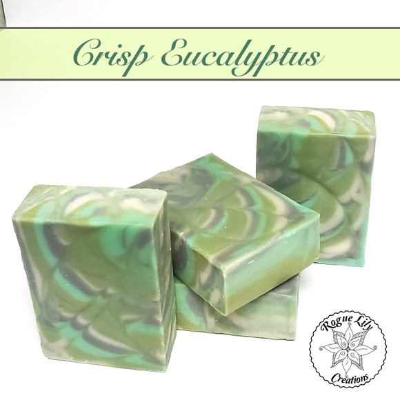 Artisan Clay Soap: Crisp Eucalyptus - Picture 1 of 3